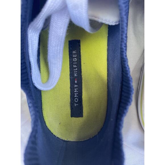 WOMEN'S TOMMY HILFIGER (TWOANA) RIBBED KNIT TEXTILE ATHLETIC SNEAKERS 9.5 - Picture 8 of 8